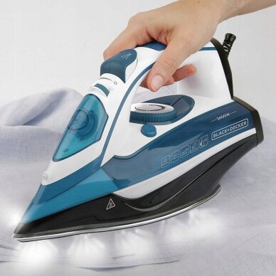 Garų lygintuvas Black+Decker BXIR2402E, 2400 W, baltas/mėlynas/juodas 2